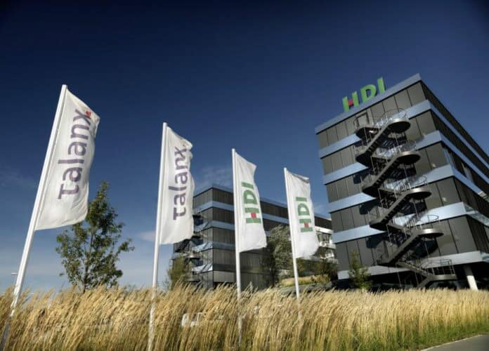 HDI_10_2012_Flaggen_0040_neu