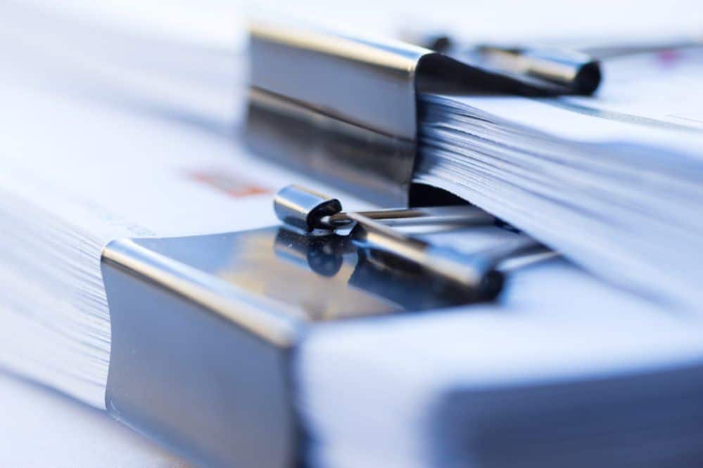 papers in clips