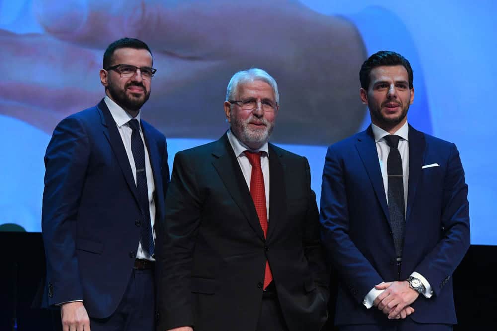Αποστολόπουλοι, Όμιλος Ιατρικού Αθηνών