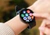 Samsung wearable, source: Framesira / Shutterstock.com