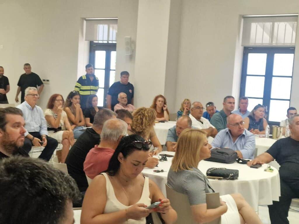 Katsafados meeting after East Attica fires