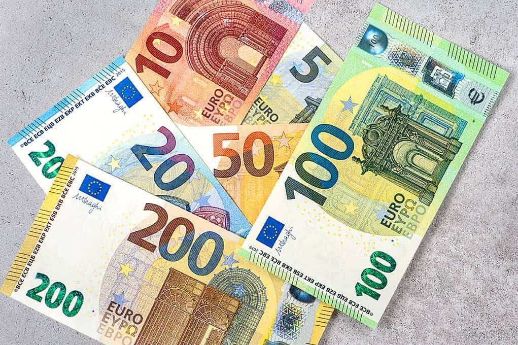 Euro cash