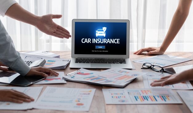 Car insurance meeting, source: Shutterstock