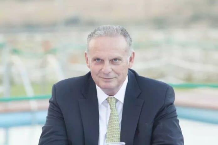 Βοτσαρίδης, Interlife