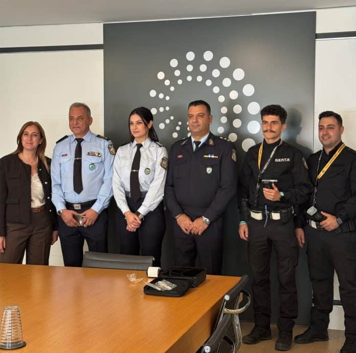 eaee_trohaia_attikis_1 Δωρεά στην Τροχαία Αττικής από την ΕΑΕΕ, 2025