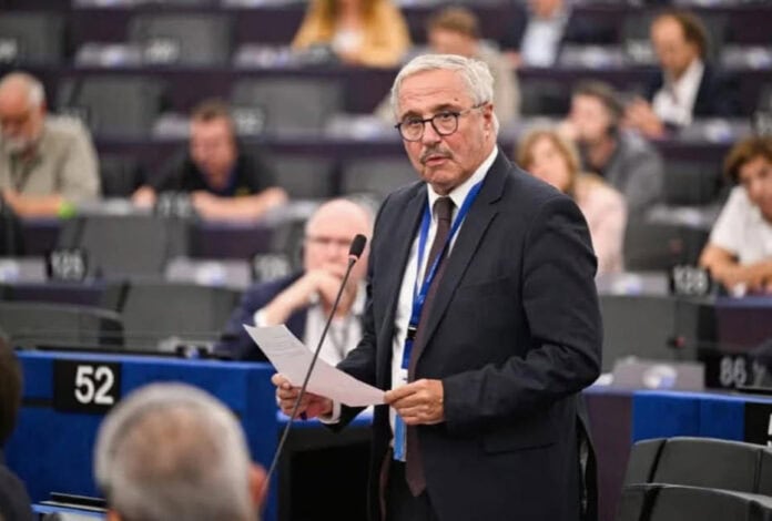 Γ, Μανιάτης, ευρωβουλευτής