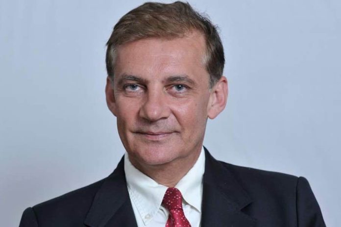 Δημόπουλος Θάνος