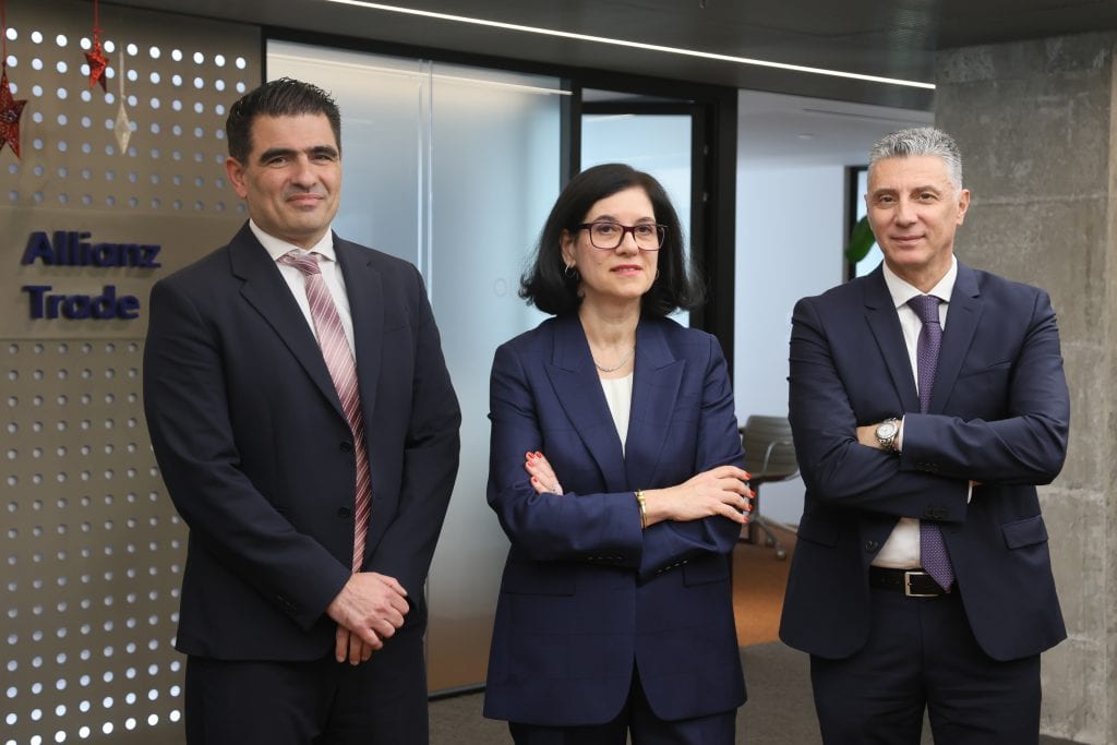 Allianz Trade, ηγετική ομάδα, από αριστερά: Ανδρέας-Τριαντάφυλλος Δαζελίδης, Τερέζα Σκαρλάτου, Βαγγέλης Καζάκης