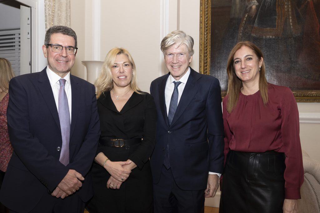 Αναγνωστόπουλος, Παπασπυροπούλου, Αλαμπάση, Σαρρηγεωργίου στην κοπή πίτας της ΕΑΕΕ 2026