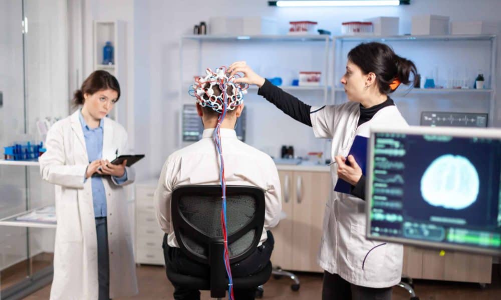 Νευρολογία, ιατροί και ασθενής