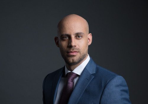 Στράτος Πέτρου