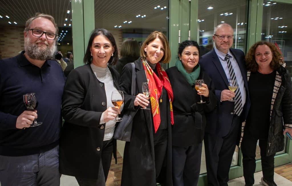 Αλέξης Κομσέλης, Διευθυντής του κέντρου επιχειρηματικότητας AHEAD του Alba Graduate Business School, Τέτα Αρβανίτη, Senior Manager of Admissions του Alba Graduate Business School, Μαρίνα Γρυλλάκη, Executive Director of Executive Development του Alba Graduate Business School, Βίκυ Μοσχοπούλου, Senior Manager of Admissions του Alba Graduate Business School, Δρ. Χρήστος Κορίτος, Αντιπρύτανης Ακαδημαϊκών Προγραμμάτων του Alba Graduate Business School & Μαριάνθη Καραϊοσιφόγλου, Senior Manager Executive Development του Alba Graduate Business School