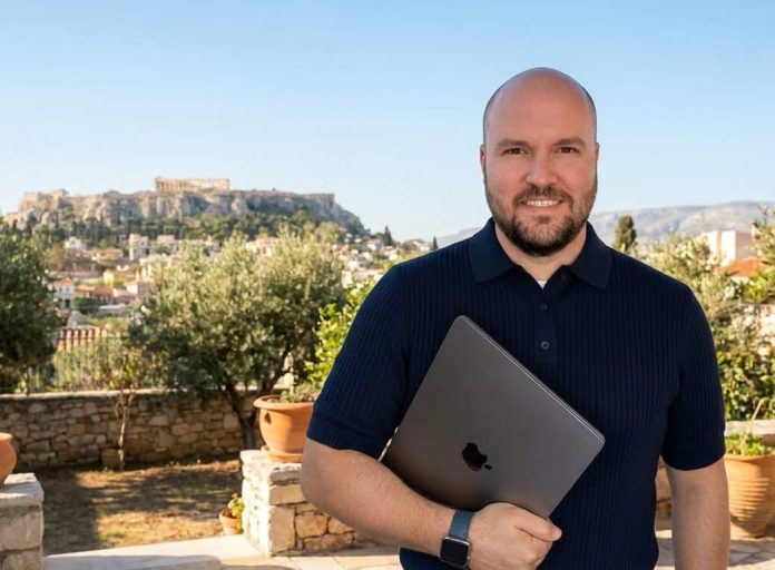 Home Watch Athens, Γιάννης Ζήσης, ιδρυτής