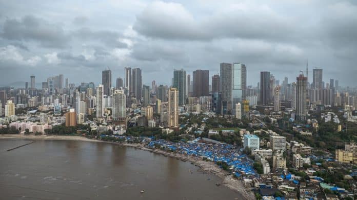 Βομβάη, τοπίο με ουρανοξύστες, πηγή: Shutterstock