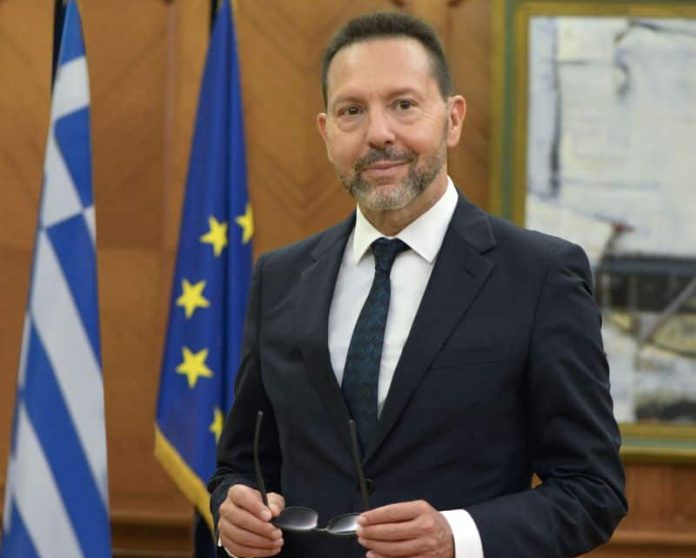 Γιάννης Στουρνάρας