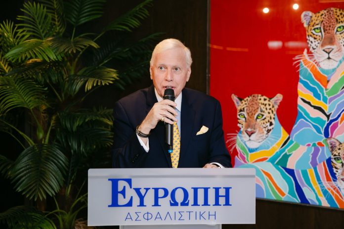 ΕΥΡΩΠΗ Ασφαλιστική, ο Ν. Μακρόπουλος στο βήμα εκδήλωσης για το Δίκτυο Συνεργατών, 2026