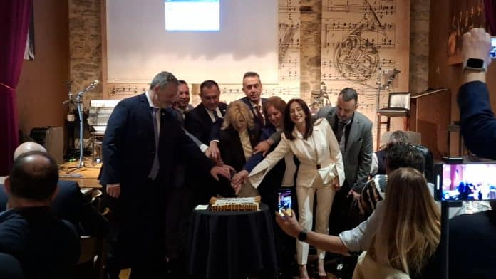 Ένωση Ασφαλιστών ΝΔ Ελλάδος, ομαδική φωτογραφία από την κοπή πίτας 2026