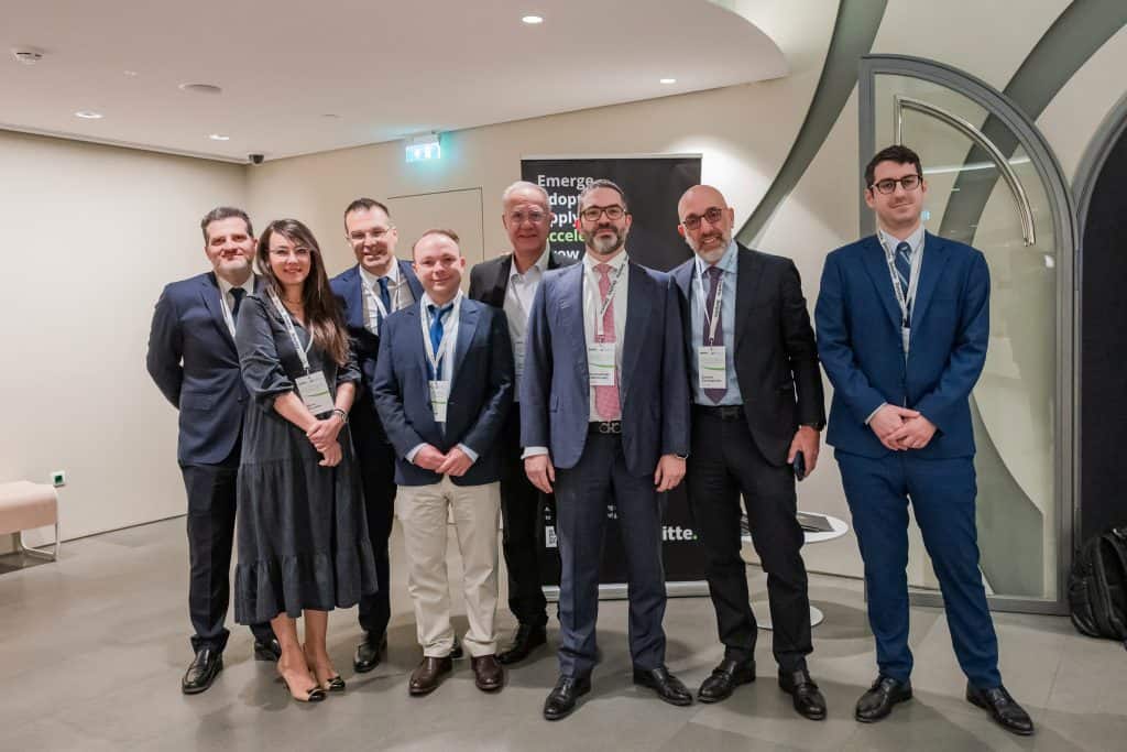 Deloitte, ομαδική φωτογραφία στο φόρουμ Sustainability & Resilience: Creating Value Through Climate Action & Transparency