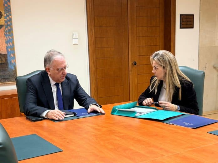 Συνάντηση Θεοδωρικάκου-Τσαγγάρη