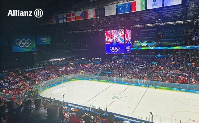 Allianz, γήπεδο χόκεϊ, στιγμιότυπο από το ταξίδι επιβράβευσης στους Χειμερινούς Ολυμπιακούς Αγώνες