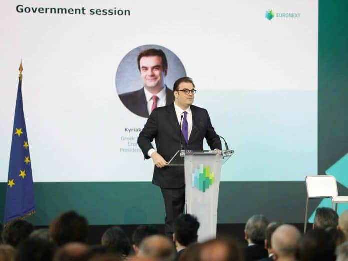Κ. Πιερρακάκης στο βήμα συνεδρίου της Euronext