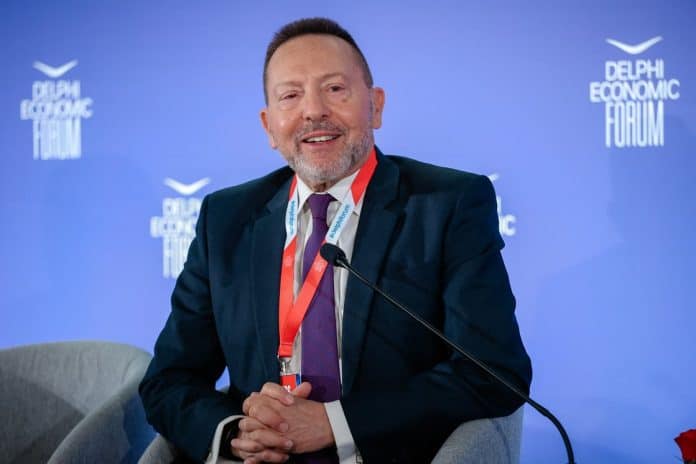 Στουρνάρας στο Οικονομικό Φόρουμ Δελφών