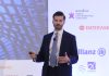 #ocin26, Μπατζής