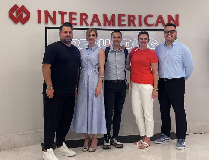 5 (3) Ομαδική από εκδήλωση Interamerican meets MDRT